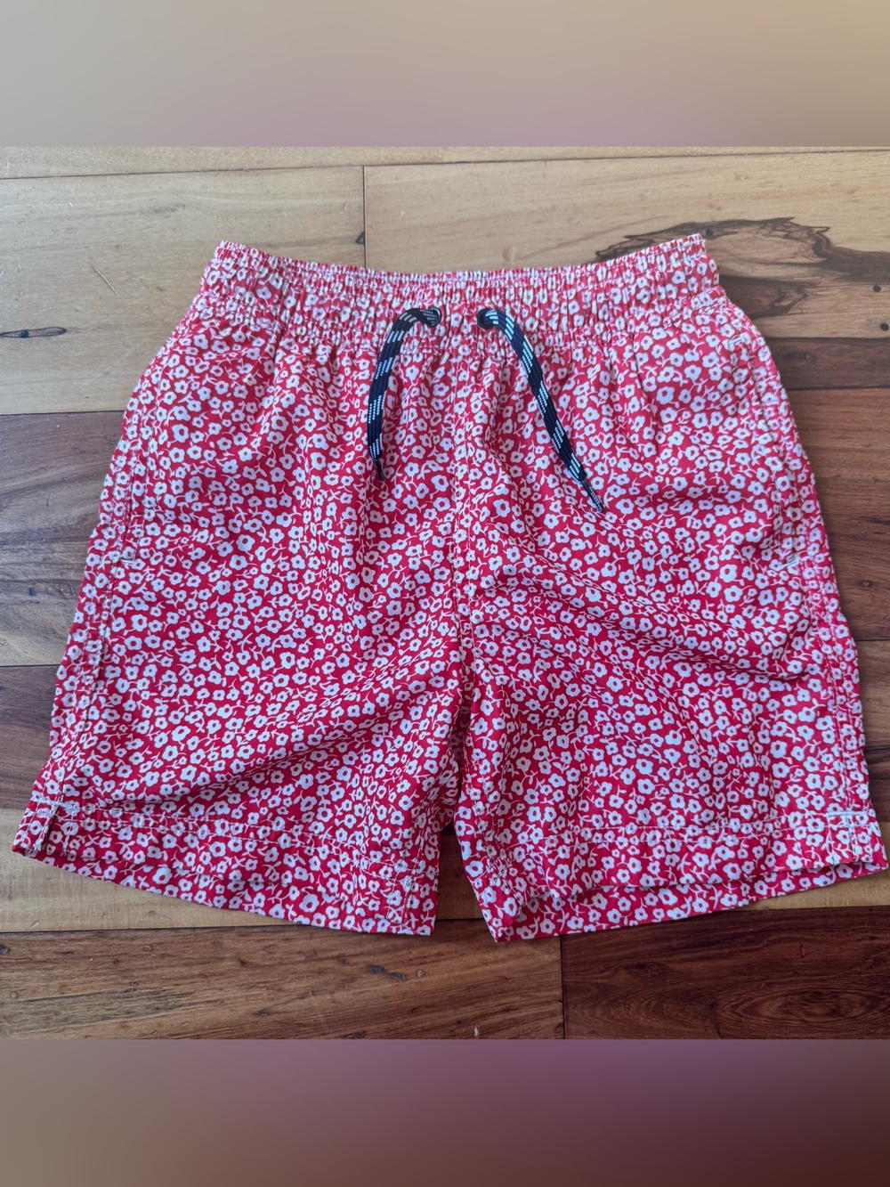 J. Crew Boy’s Crewcut Red Floral Drawstring Swim Trunks size 6